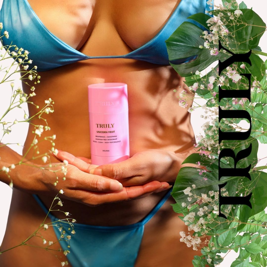 TRULY® DESODORANTE CON AROMA A UNICORN FRUIT - ACLARANTE