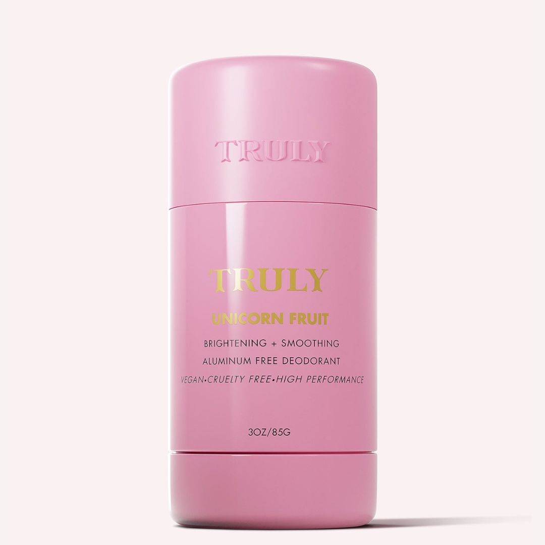 TRULY® DESODORANTE CON AROMA A UNICORN FRUIT - ACLARANTE