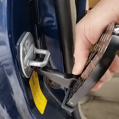 PEDAL PUERTA CARRO